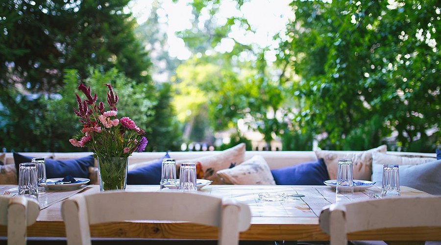 Mezestoran – Belgrad’da Meze Kültürünün En Keyifli Adresi